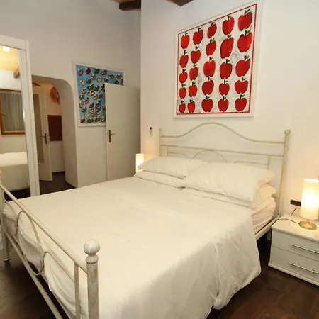 Family Friendly House With A Parking Space - 7914 Semesterbostad